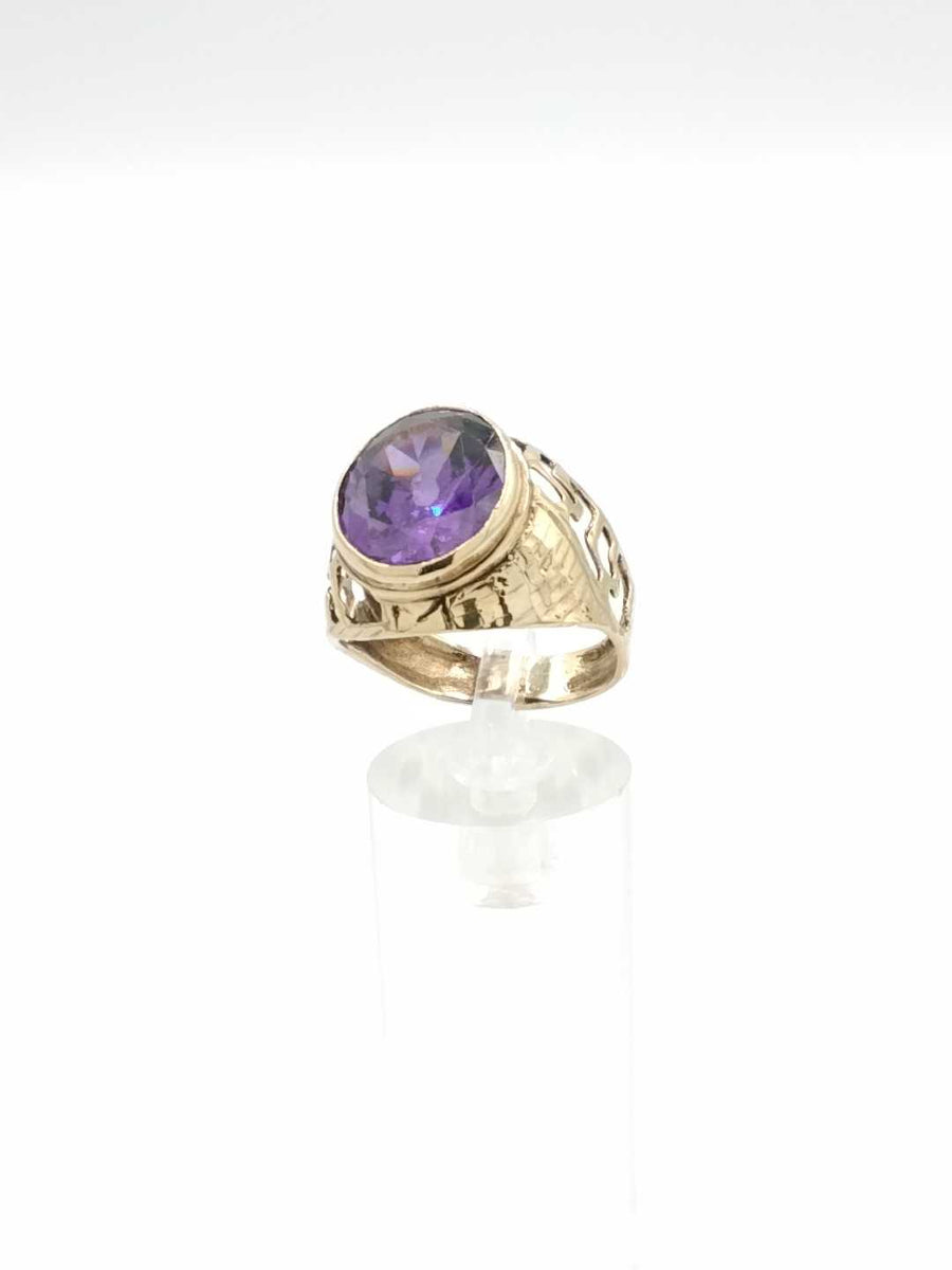 Men's Ring - Yellow Gold 10k (.417) 5.4 grams Size 10