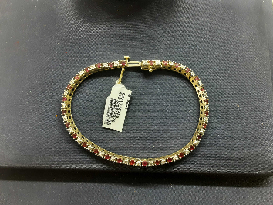 Tennis Bracelet - Yellow Gold 10k (.417) 9 grams 7 inch