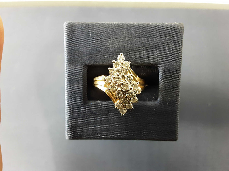 Women's Ring - Yellow Gold 14k (.585) 6.3 grams Size 5