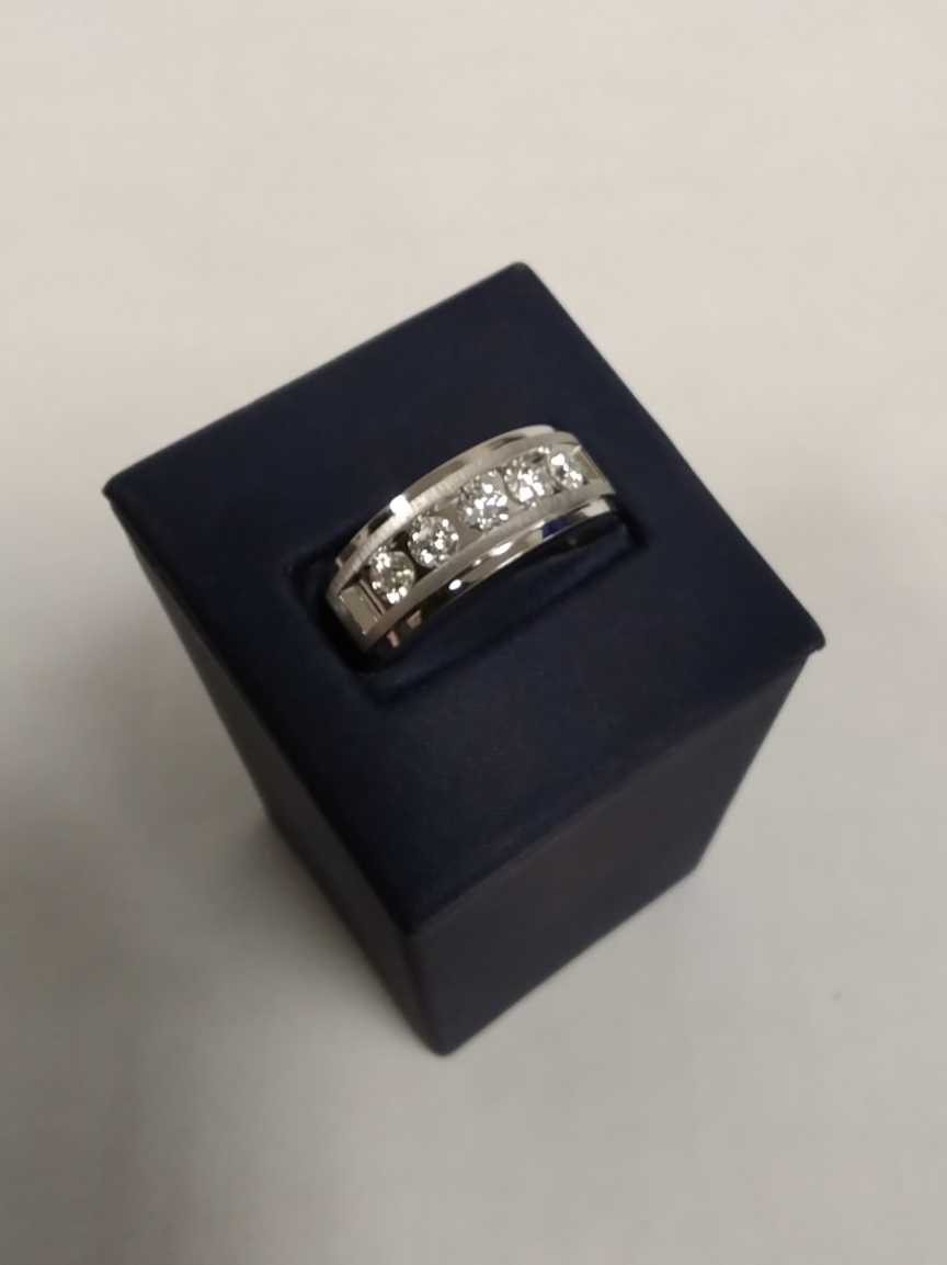 Ring - Wedding Band - White Gold 10k (.417) 8.9 grams Size 10