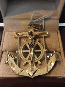 Religious Pendant - Yellow Gold 10k (.417) 8.2 grams