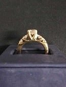 Women's Ring - Yellow Gold 14k (.585) 7.8 grams Size 20