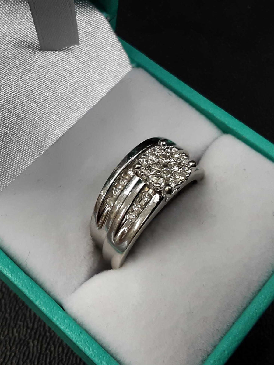 Ring - Wedding Set - White Gold 10k (.417) 6.8 grams Size 8