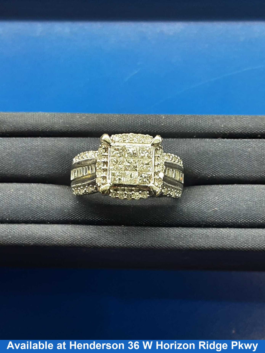 Women's Ring - White Gold 10k (.417) 6 grams Size 7