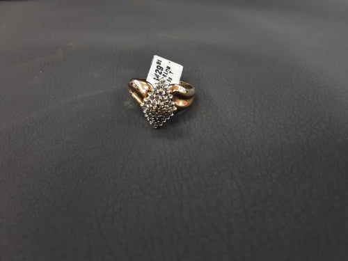Women's Ring - Yellow Gold 10k (.417) 3.9 grams Size 7.5