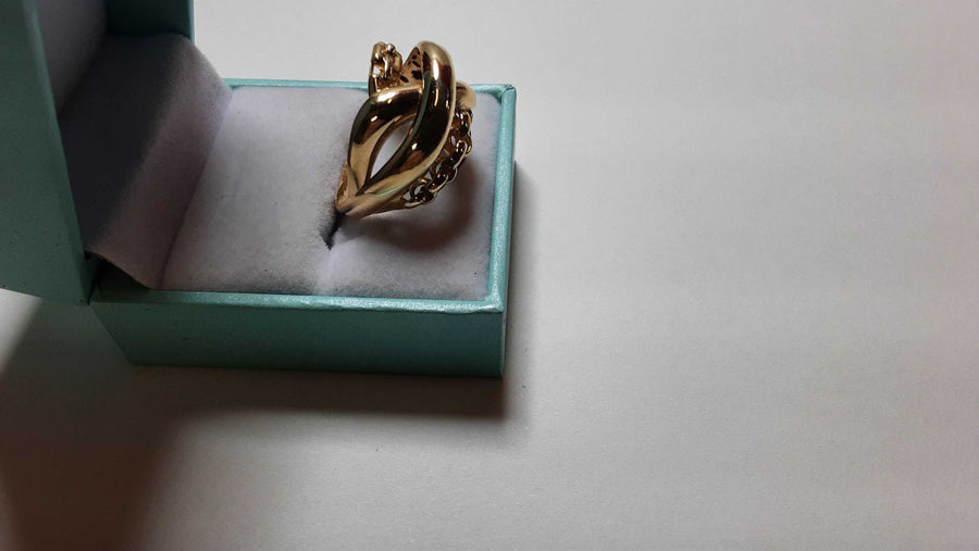 Women's Ring - Yellow Gold 14k (.585) 4.3 grams Size 11
