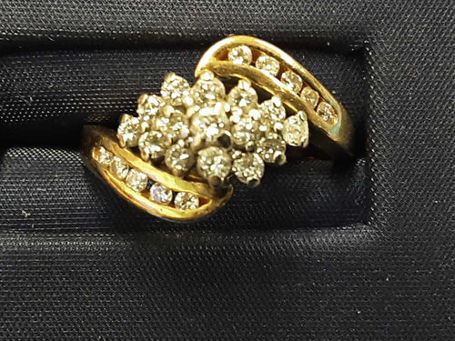 Women's Ring - Yellow Gold 14k (.585) 3.9 grams Size 7