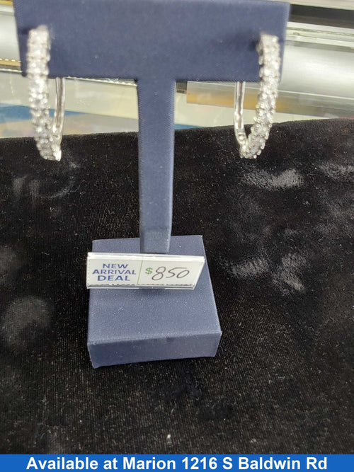 Bangle Earrings - White Gold 10k (.417) 6.2 grams