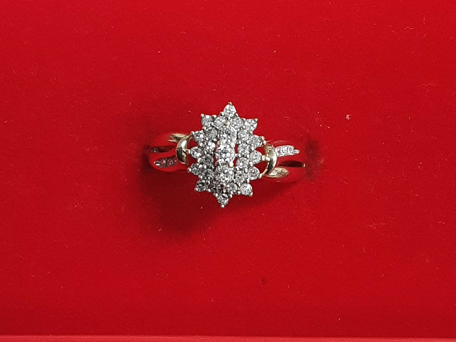 Women's Ring - Yellow Gold 10k (.417) 2 grams Size 7