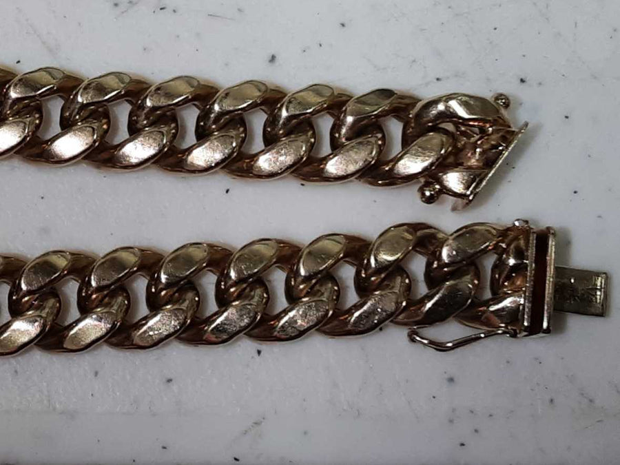 Cuban Link Bracelet - Yellow Gold 10k (.417) 23.6 grams 8 inch