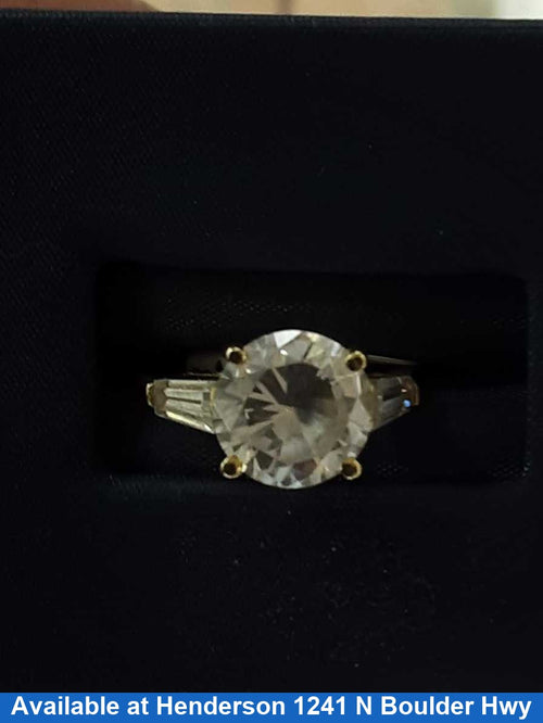 Women's Ring - Solitaire - Yellow Gold 14k (.585) 2.7 grams Size 8.5