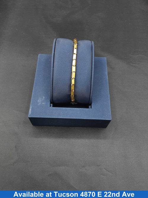 Box Bracelet - Yellow Gold 22k (.917) 15.1 grams 9 inch