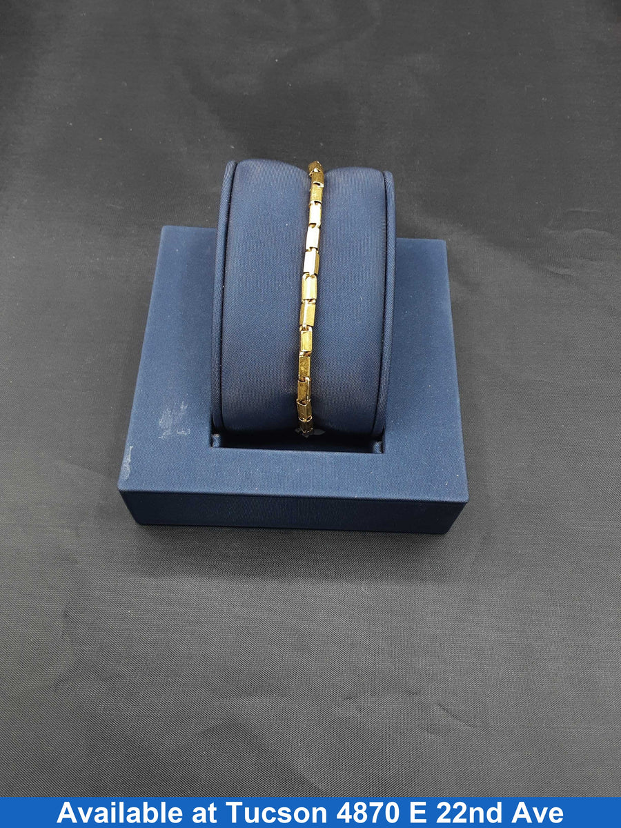 Box Bracelet - Yellow Gold 22k (.917) 15.1 grams 9 inch