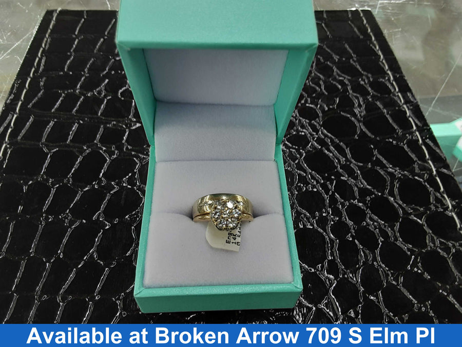 Ring - Engagement Set - Yellow Gold 14k (.585) 5 grams Size 5.5