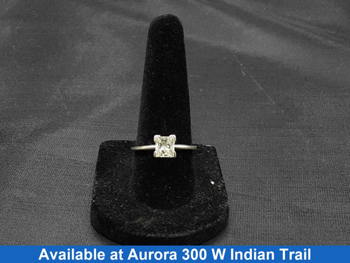 Women's Ring - Solitaire - White Gold 14k (.585) 2.3 grams Size 7