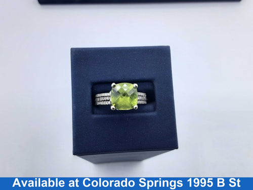 Women's Ring - White Gold 10k (.417) 6.5 grams Size 7.5