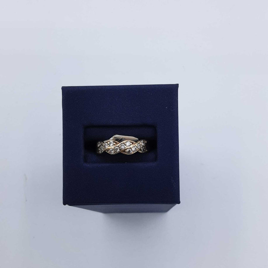 Women's Ring - Yellow Gold 10k (.417) 2.5 grams Size 7