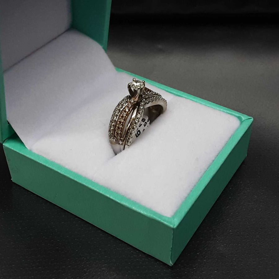Women's Ring - White Gold 10k (.417) 4.5 grams Size 5.5