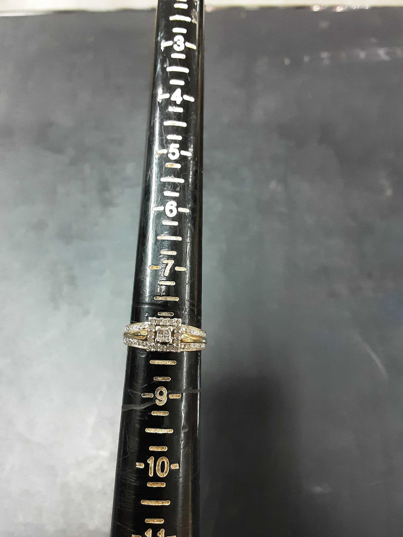 Yellow Gold 10k (.417) 3.4 grams Size 8