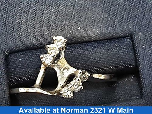Women's Ring - White Gold 14k (.585) 2.9 grams Size 9.5