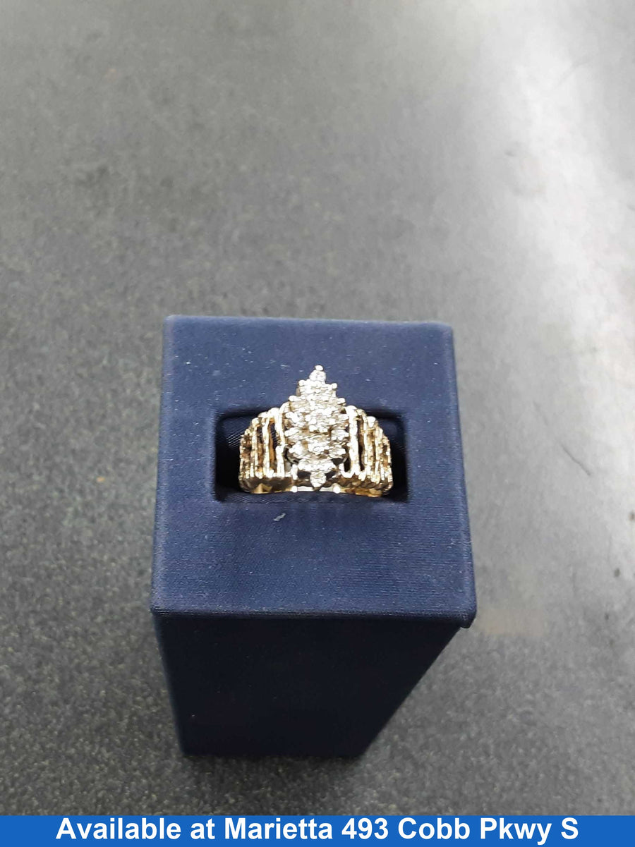 Women's Ring - Yellow Gold 14k (.585) 5.2 grams Size 7