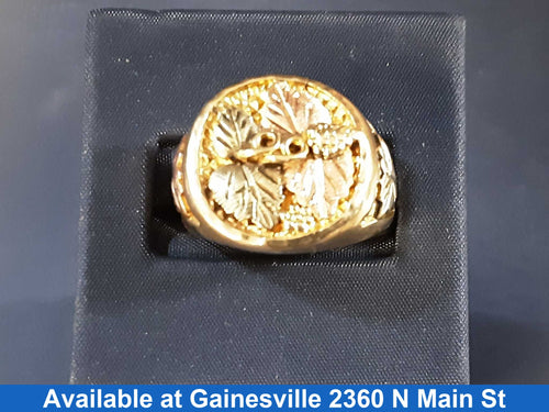 Men's Ring - Tricolor Gold 10k (.417) 8.5 grams Size 10