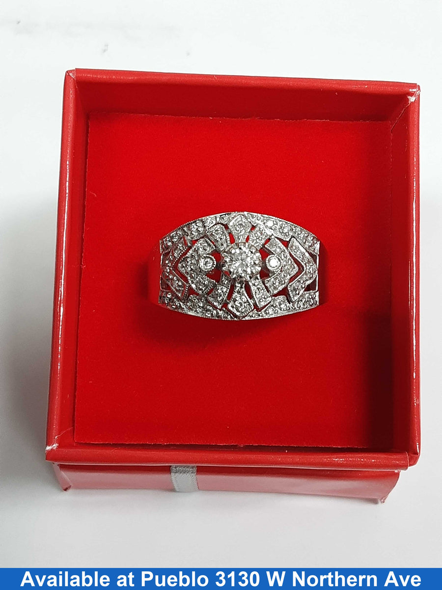 Women's Ring - White Gold 18k (.750) 8.3 grams Size 12