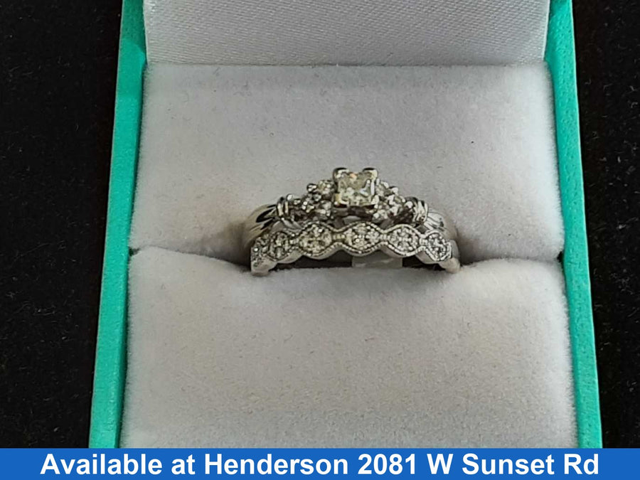 Ring - Engagement Set - White Gold 10k (.417) 4.9 grams Size 6.5