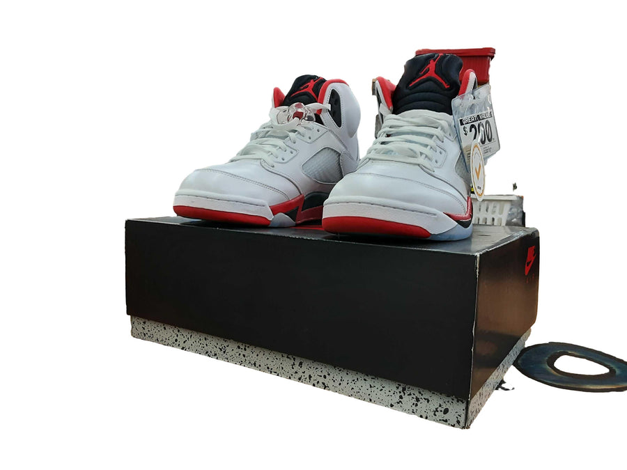 Jordan Hq7978-101 Red