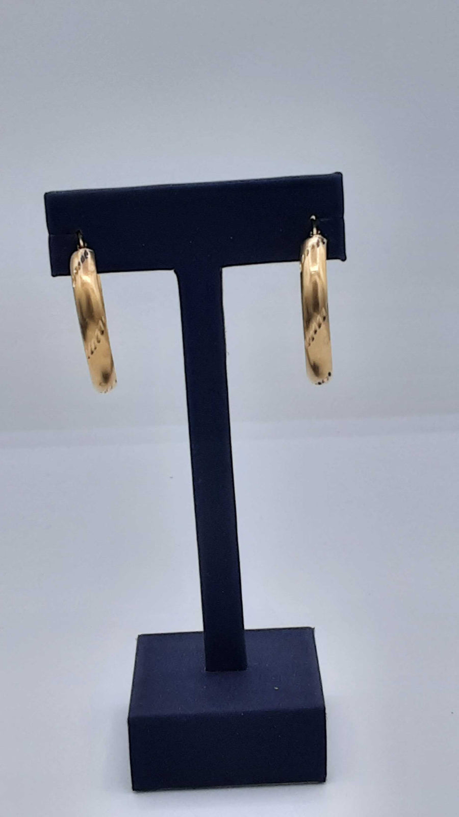 Bangle Earrings - Yellow Gold 10k (.417) 4.5 grams