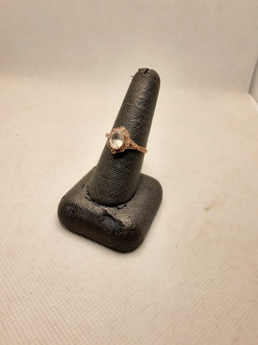 Women's Ring - Solitaire - Rose Gold 10k (.417) 2.3 grams Size 8.5