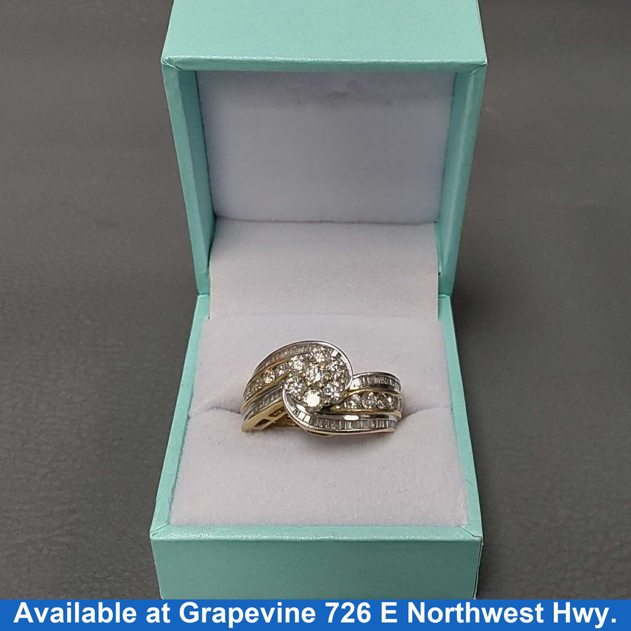 Women's Ring - Yellow Gold 10k (.417) 8.9 grams Size 7