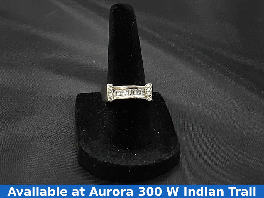 Men's Ring - White Gold 10k (.417) 3.6 grams Size 6.5