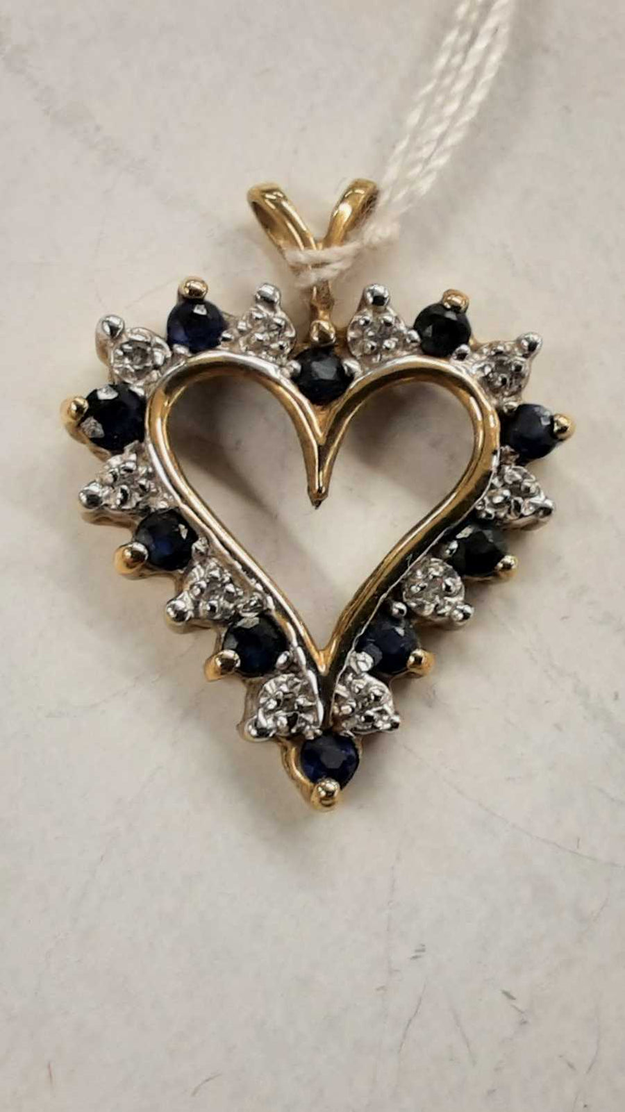 Pendant - Yellow Gold 10k (.417) 2.5 grams