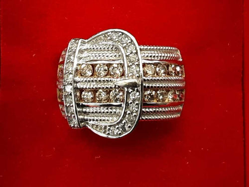 Women's Ring - White Gold 10k (.417) 7.7 grams Size 8.5
