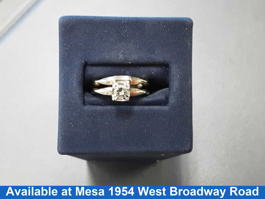 Women's Ring - Solitaire - White Gold 14k (.585) 4.6 grams Size 6