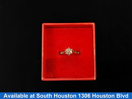 Women's Ring - Solitaire - Yellow Gold 10k (.417) 2.2 grams Size 6
