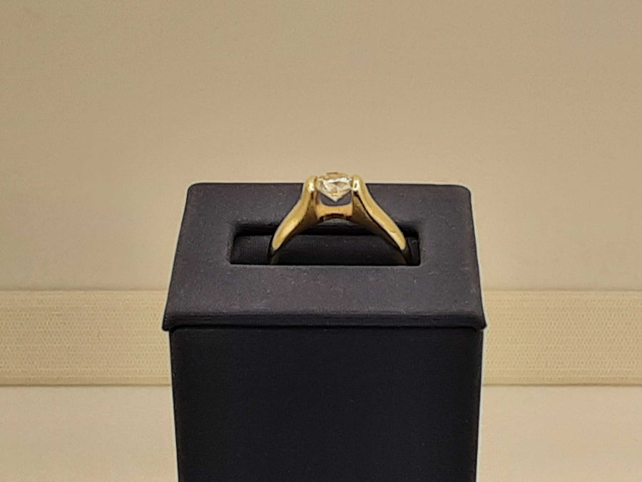 Women's Ring - Solitaire - Yellow Gold 14k (.585) 7 grams Size 5