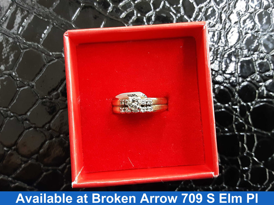 Women's Ring - Solitaire - Yellow Gold 14k (.585) 5.4 grams Size 20