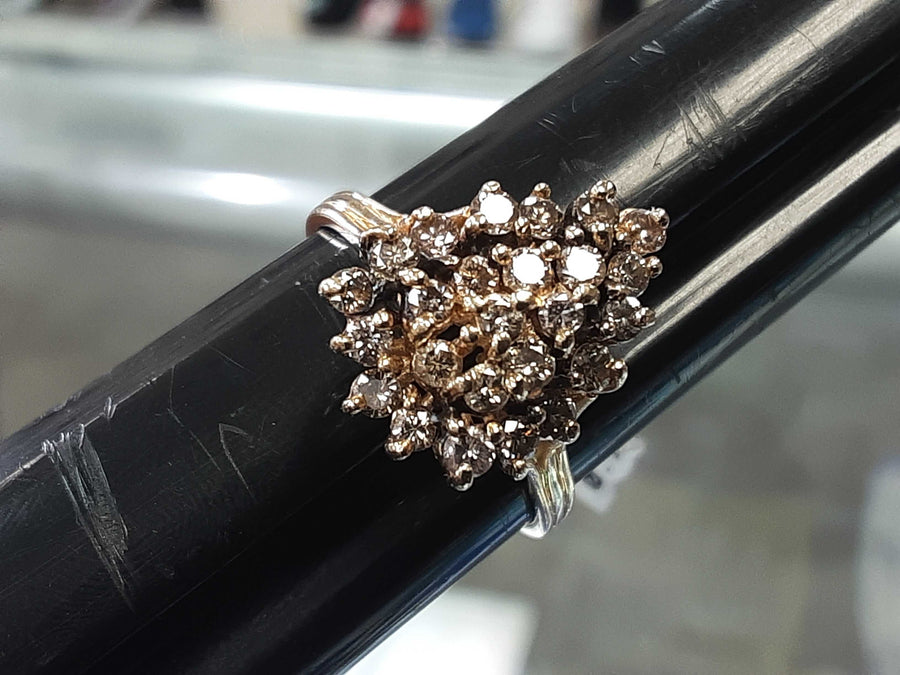 Women's Ring - Yellow Gold 14k (.585) 5.2 grams Size 9.5