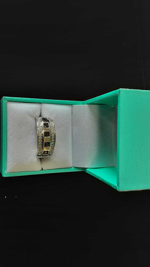 Men's Ring - White Gold 10k (.417) 7.2 grams Size 20