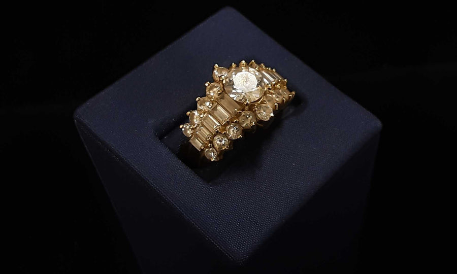 Women's Ring - Yellow Gold 14k (.585) 10.1 grams Size 7