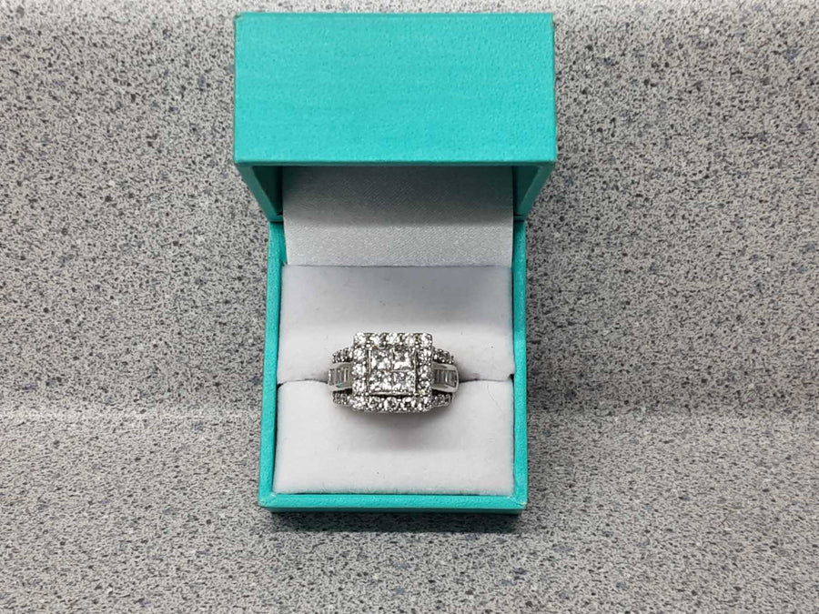 Ring - Wedding Set - White Gold 14k (.585) 10.7 grams Size 7