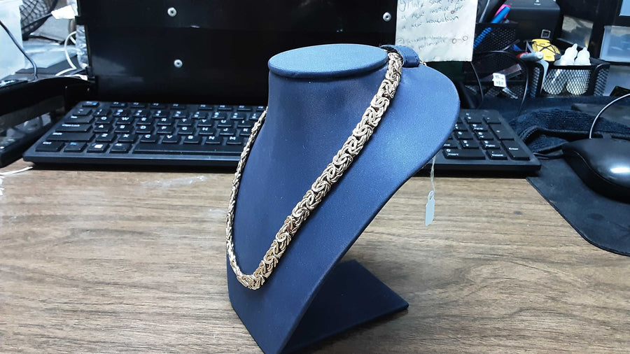 Chain - Yellow Gold 10k (.417) 21.1 grams 18 inch
