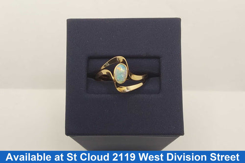 Women's Ring - Yellow Gold 14k (.585) 2.16 grams Size 6