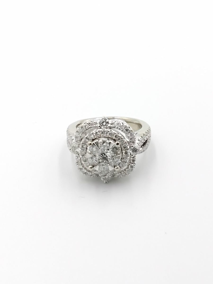 Women's Ring - White Gold 14k (.585) 6.1 grams Size 5