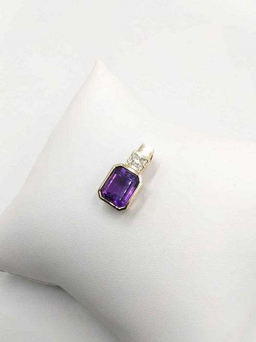 Pendant - Yellow Gold 14k (.585) 4.5 grams