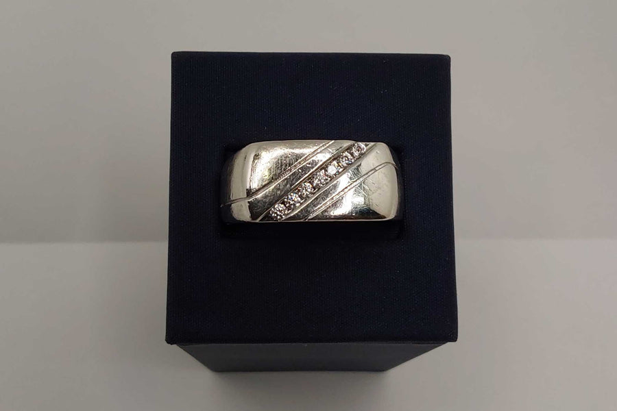 Men's Ring - Silver 11.44 grams Size 20