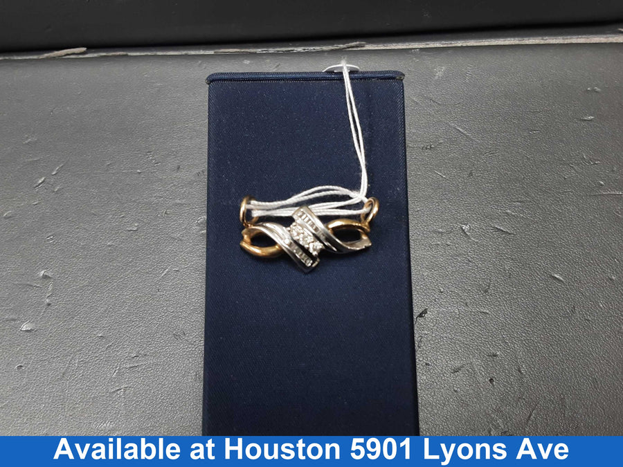 Diamond Pendant - Yellow Gold 10k (.417) 2.2 grams