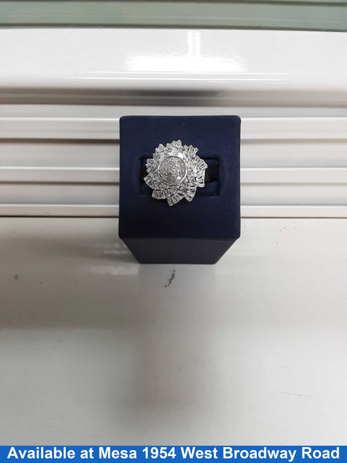 Women's Ring - Silver 6.2 grams Size 7